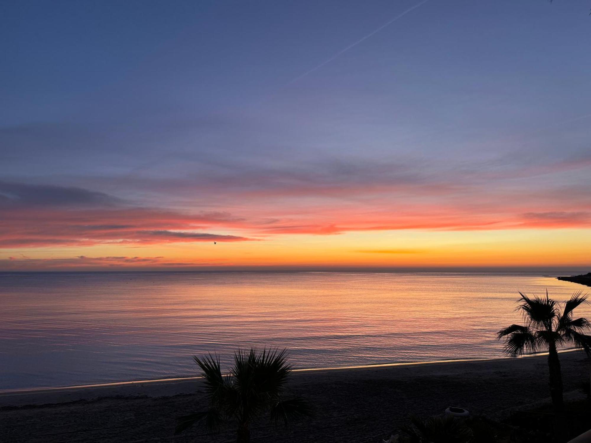 Maravilloso Apartamento Amanecer Cabo A Pie De Playa Y Mar En Chalet Roquetes 阿利坎特 外观 照片