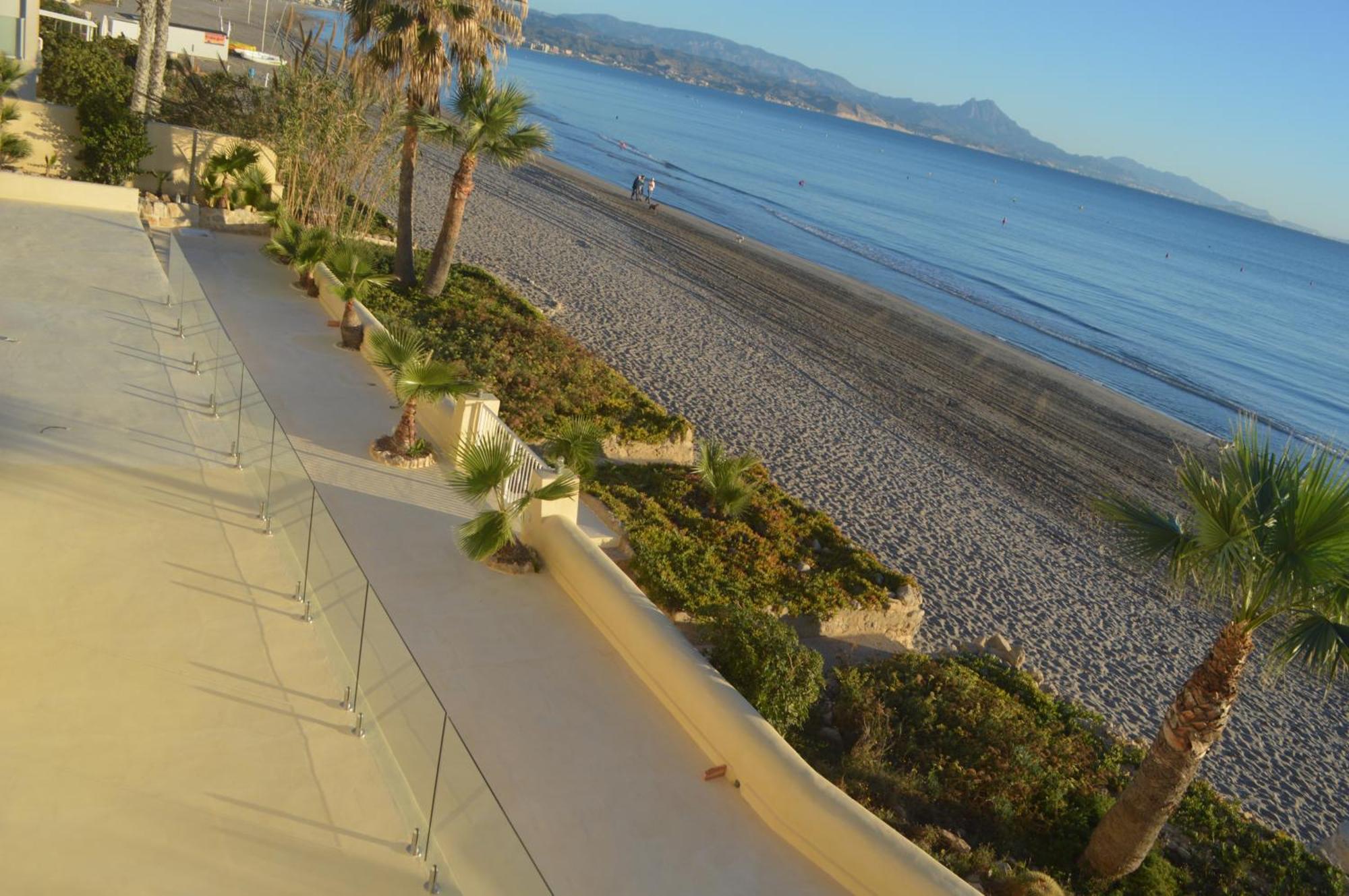 Maravilloso Apartamento Amanecer Cabo A Pie De Playa Y Mar En Chalet Roquetes 阿利坎特 外观 照片