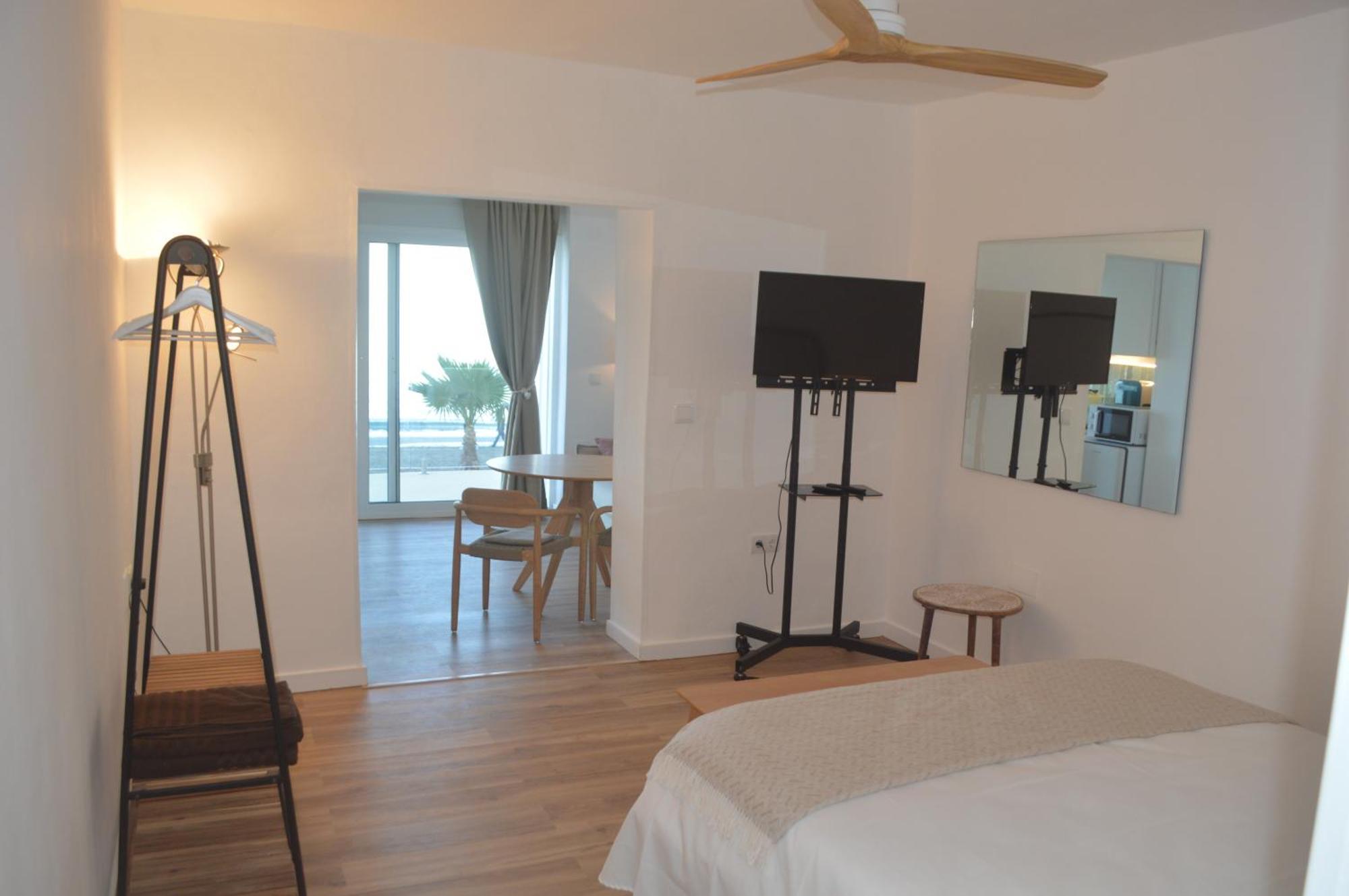 Maravilloso Apartamento Amanecer Cabo A Pie De Playa Y Mar En Chalet Roquetes 阿利坎特 外观 照片